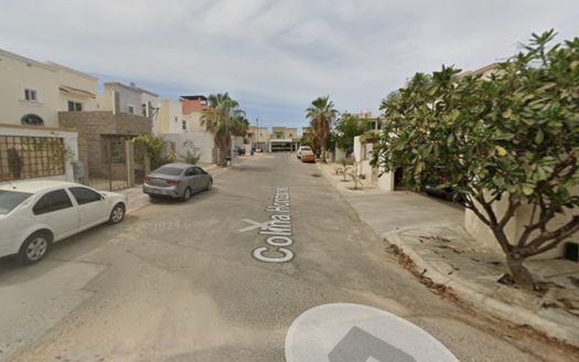 CASA EN VENTA EN COLINAS PLUS