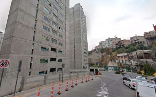 DEPARTAMENTO EN VENTA EN PASEOS DEL BOSQUE