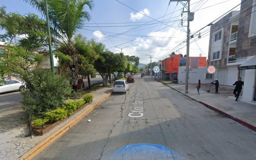 CASA EN VENTA EN LA GLORIA