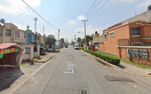 CASA EN REMATE EN OJO DE AGUA